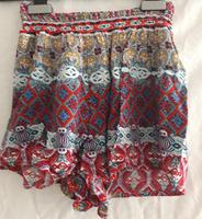 Süße kurze Damenshorts von New Yorker, bunt, Größe XS Baden-Württemberg - Frankenhardt Vorschau