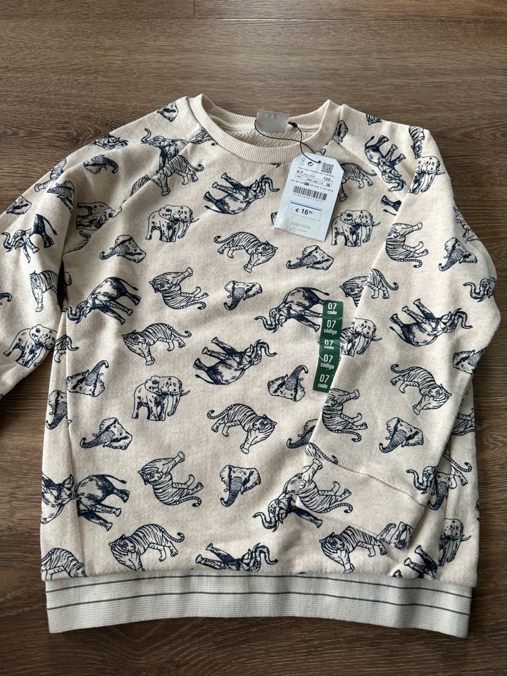 Zara Sweatshirt 122 in Köln