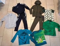 Kleiderpaket Jungs Hummel Jakoo Tommy Hilfiger Nordrhein-Westfalen - Krefeld Vorschau