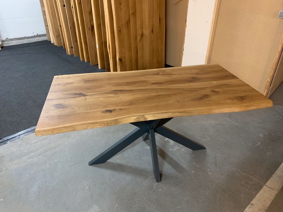 Massiv Eiche Tisch Baumkante Baumtisch Esstisch Holztisch 200x100 in Königswinter