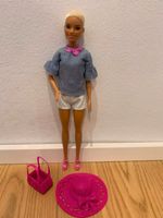 Barbie FNJ40 Fashionista Puppe mit Buzz Cut Baden-Württemberg - Waiblingen Vorschau