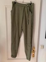 Bershka Pocket Hose Khaki Gummiband am Beinabschluss Gr. S Wandsbek - Hamburg Rahlstedt Vorschau