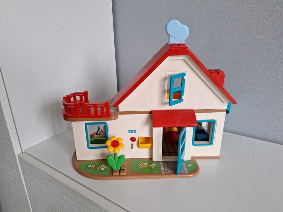 PLAYMOBIL JUNIOR! 70129 Einfamilienhaus in Hakeborn