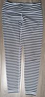 Capri Leggings 3/4 Leggings Gr.S von Reebok gestreift Nordrhein-Westfalen - Grevenbroich Vorschau
