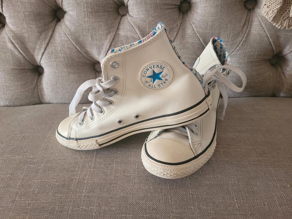 Original Converse Leder Chucks Gr. 35,5/3,5 in Achim