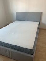 Gut erhaltenes Bett von Ikea inkl. Matratze und Topper Baden-Württemberg - Freiburg im Breisgau Vorschau