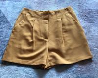 Neu schöne senfgelbe Shorts Hose Gr. 38 Primark Top Sachsen - Chemnitz Vorschau
