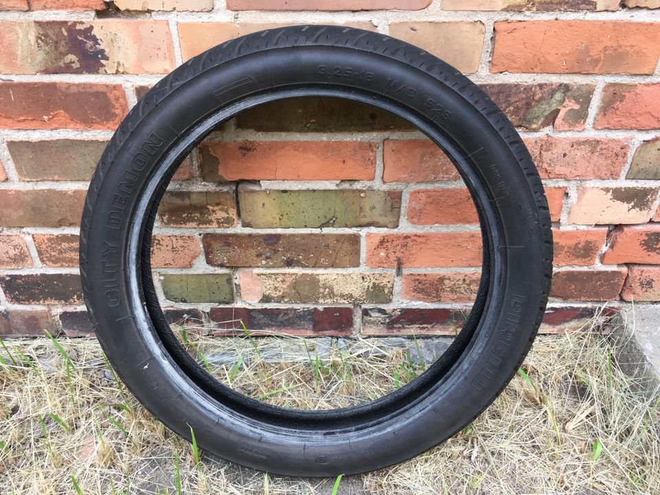 Motorradreifen Pirelli City Demon 3.25 - 18 wenig genutzt in Eberswalde