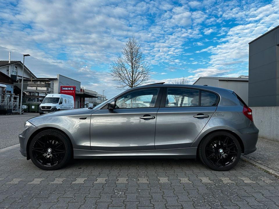 BMW 118i Limousine in Bietigheim