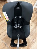 Britax Römer Dual Fix M i-size Babysitz drehbar schwarz-grau Hessen - Eschwege Vorschau