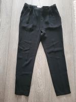 MAX MARA leichte Damenhose Chinostyle Schwarz Gr. 40 Hessen - Taunusstein Vorschau