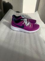 Nike Damenschuhe Köln - Rondorf Vorschau
