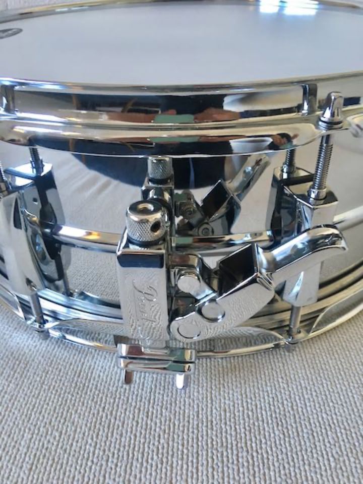 Pearl Sensitone Snare Drum 14"x5,5", Trommel, besser als Export in Hildesheim