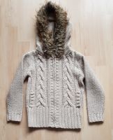 Strickjacke mit Kapuze - Größe 104 Nordrhein-Westfalen - Viersen Vorschau