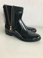 Tommy Hilfiger Gummi Stiefel schwarz Gr. 40,5 ( 41 ) Neu Nordrhein-Westfalen - Lennestadt Vorschau