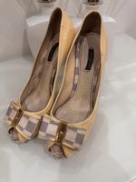 Louis Vuitton heels Vintage Gr 40 Orginal Essen - Essen-Stadtmitte Vorschau