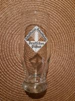 1.SCHULTHEISS BIERGLAS 20/30 JAHRE ; DEUTSCHES PILSENER 0,2 L Berlin - Zehlendorf Vorschau