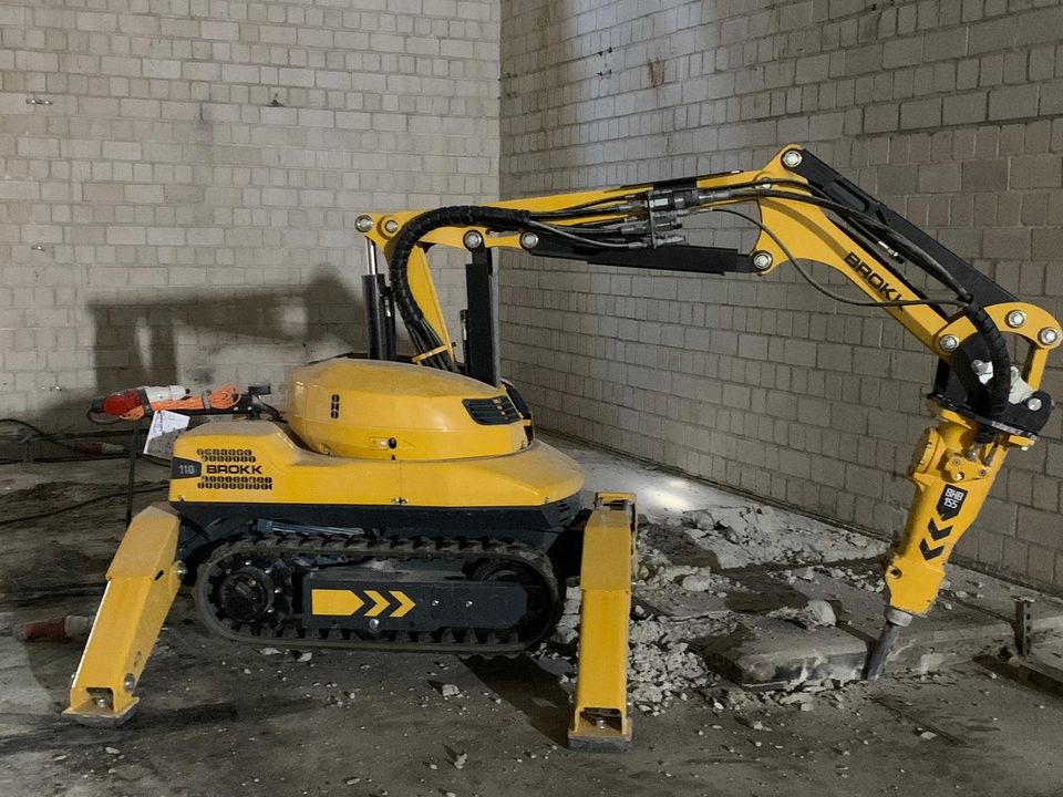 Vermietung Brokk 110  Abbruchroboter Abbruchhammer Betonschere in Neustrelitz