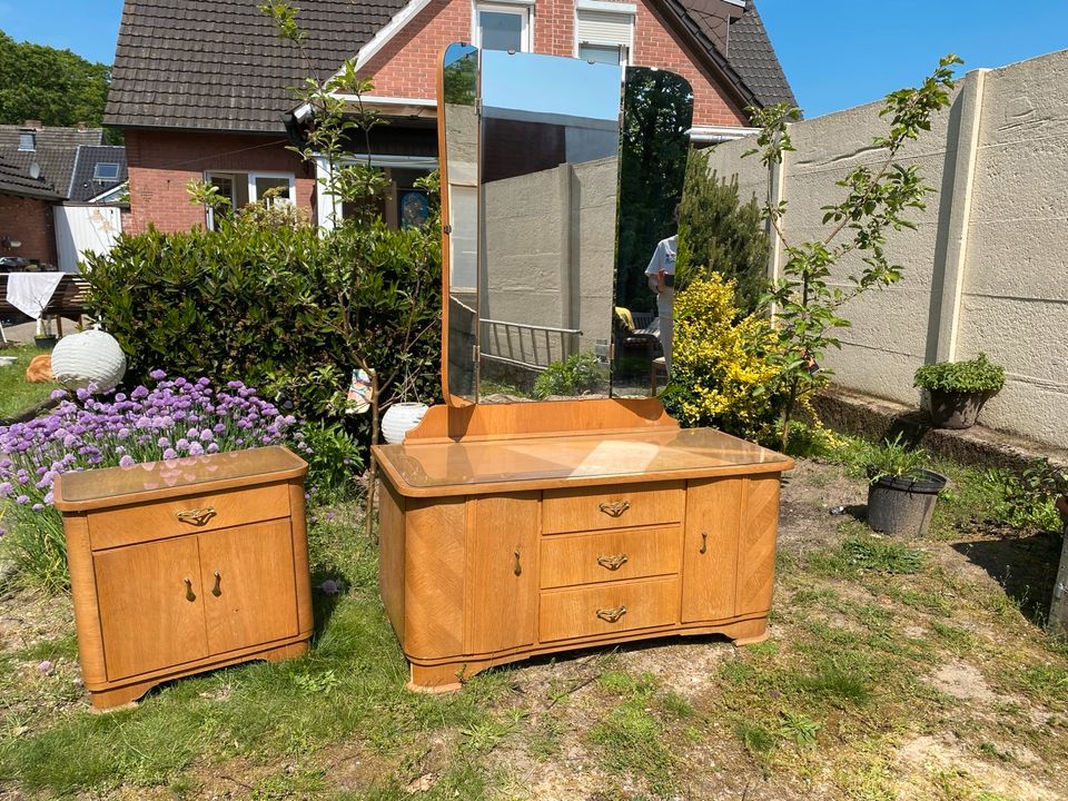 Schminktisch, Nachtschränkchen, Antik, Retro, Holz in Bocholt