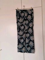 36 38 S M Damen Sommerhose floral Hose schwarz Niedersachsen - Osnabrück Vorschau