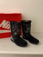 Nike Meritage Boot Stiefel Gr. 37,5 schwarz black grey 6.5 neu Nordrhein-Westfalen - Olfen Vorschau