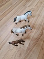 Schleich Camargue Pferde 13710 Hengst, 13711 Stute, 13712 Fohlen Sachsen - Oelsnitz / Vogtland Vorschau