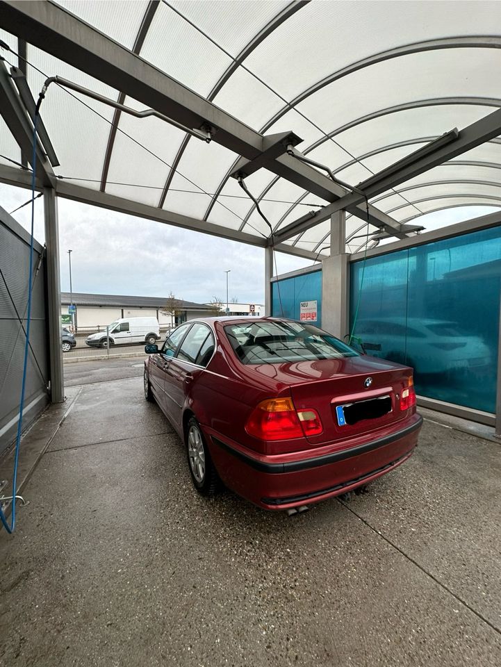 BMW E46 320i limo 1998 in Calw