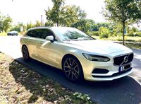 VOLVO V90 PRO 19" ACC INTELLISAFE KAMERA LEDER AUT wie NEU Berlin - Tempelhof Vorschau