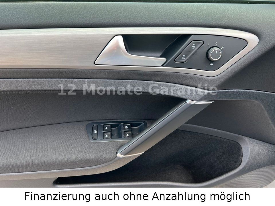 Volkswagen Golf VII Lim. Comfortline BMT 1 Hand Top Zustand in Stuttgart