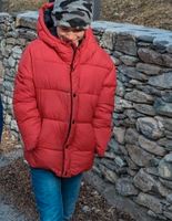 Winterjacke / puffer jacket ZARA rot München - Pasing-Obermenzing Vorschau