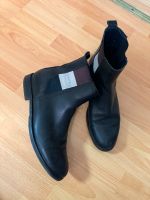 Damen Stiefeletten Tommy Hilfiger Größe.41 schwarz Nordrhein-Westfalen - Mönchengladbach Vorschau