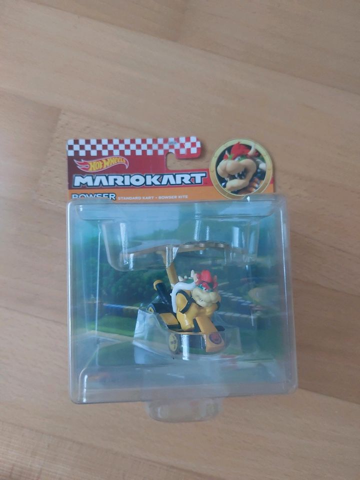 Hot Wheels Mario Kart Bowser in Duderstadt