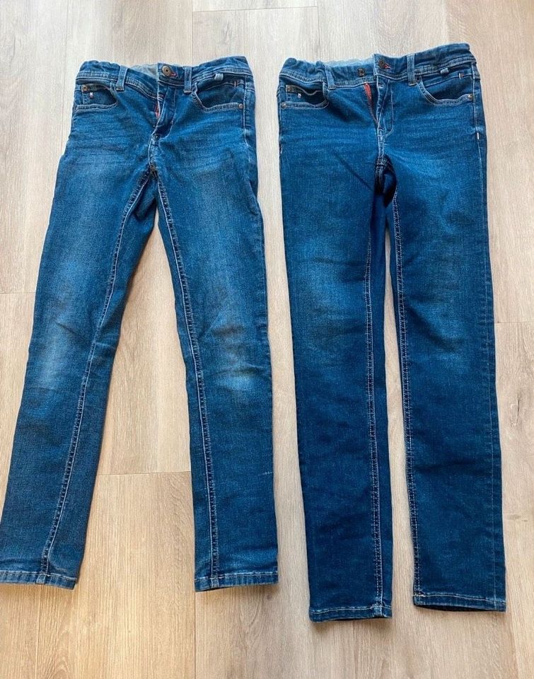 Kinder Jeans Größe 146 und 152 in Berlin