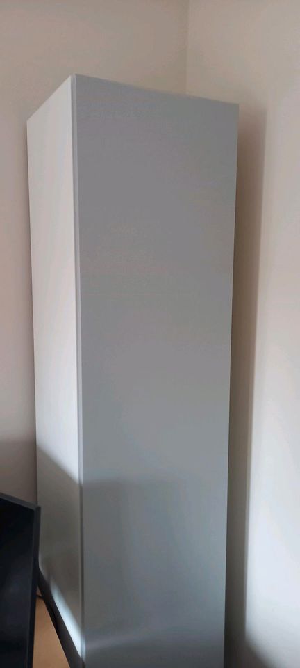 Ikea Metod Hochschrank 40 x 37 x 200 in Laage