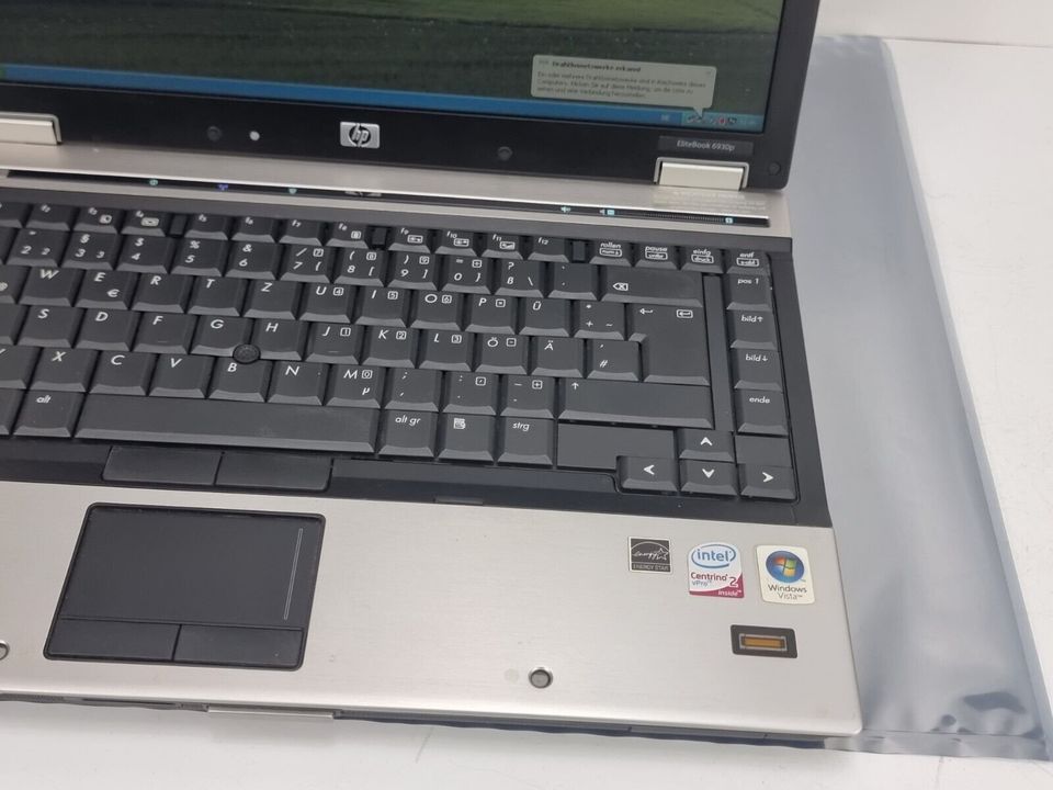 HP Elitebook 6930p P8600 Windows XP 32bit 2.4Ghz 3GB 128GB SSD No in Fellbach