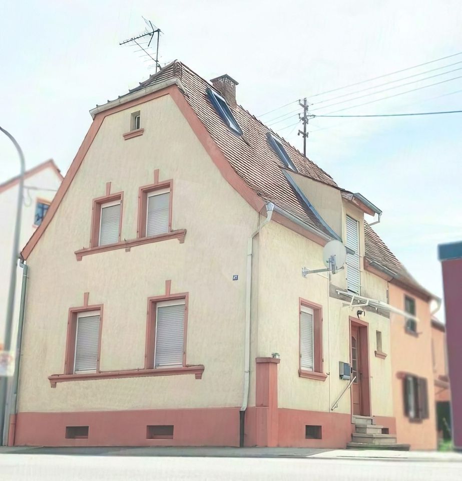 Gemütliches Haus in zentraler Lage von Lingenfeld, ideal für Familien, Monteure und Firmen in Lingenfeld