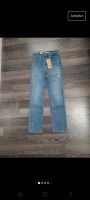 Levis Jeans Hose gr 25/28 high rise straight 724 Neu! Saarland - Sulzbach (Saar) Vorschau