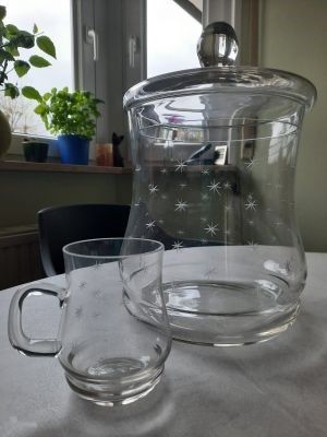schicke Bowle mit 12 Gläsern in tadellosem Zustand zu verkaufen in Leipzig