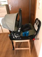 Babyschale/MaxiCosi Britax Römer Baby Safe Plus mit Isofixstation Niedersachsen - Aerzen Vorschau