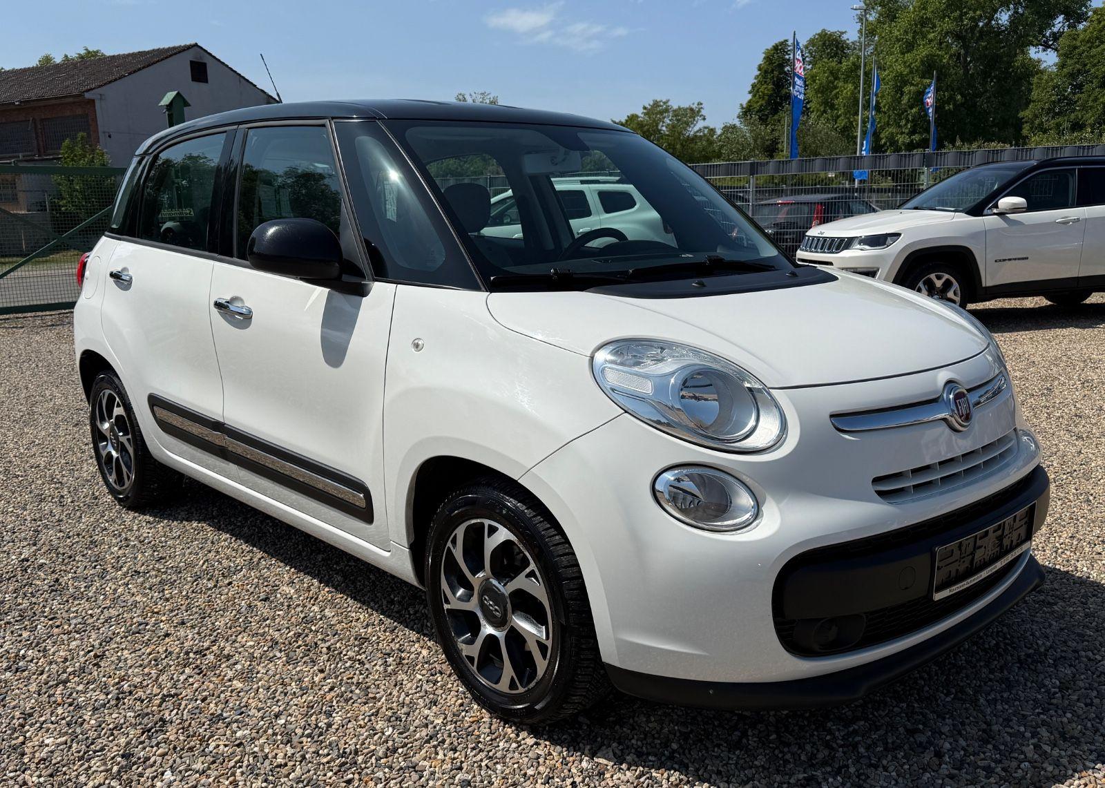 Abbildung des Autos Fiat 500L Pop Star mit K…
