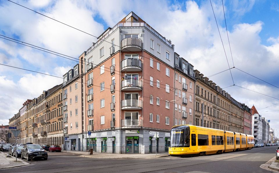 Schicke 3 Raum- Wohnung, perfekte Anbindung an die öffentlichen Verkehrsmittel! in Dresden