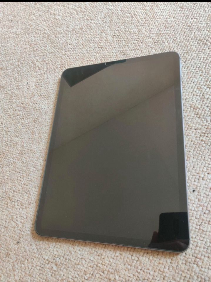 iPad Pro 2018 defekt 64gb in Berlin