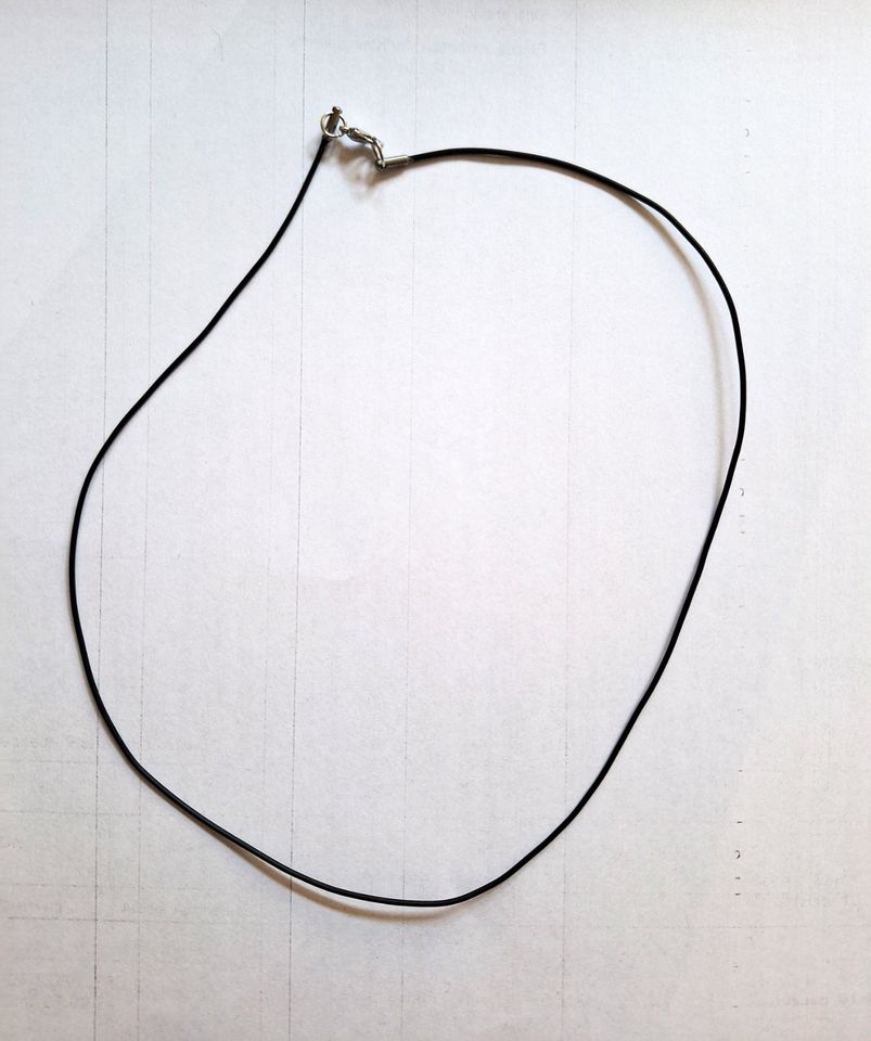 Kautschuk Halsband Halskette Kautschukband Halsreif ca.50 cm Ø 1 in Nürnberg (Mittelfr)