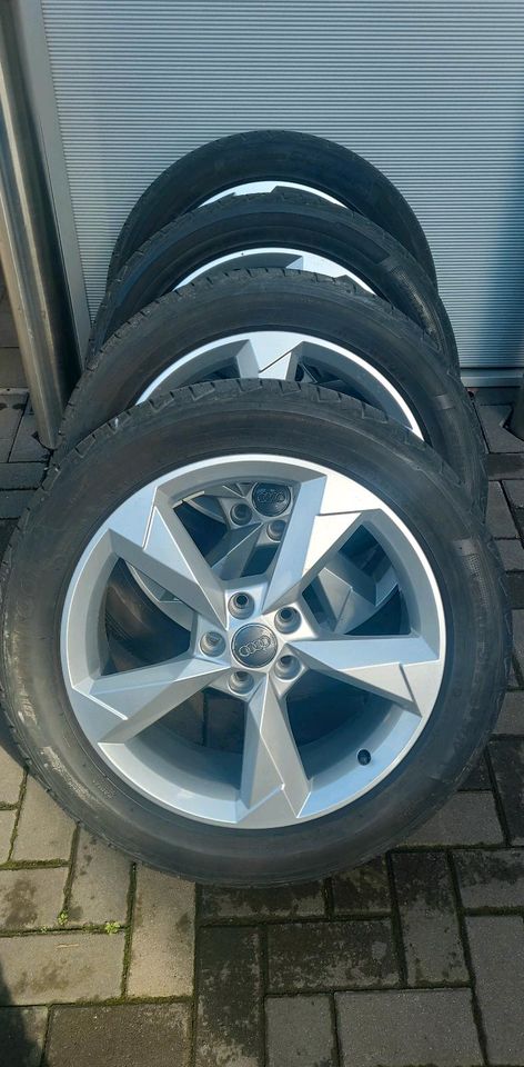 Audi Q3 f3 83A601025N sommerreifen 235/50r19 in Hanau