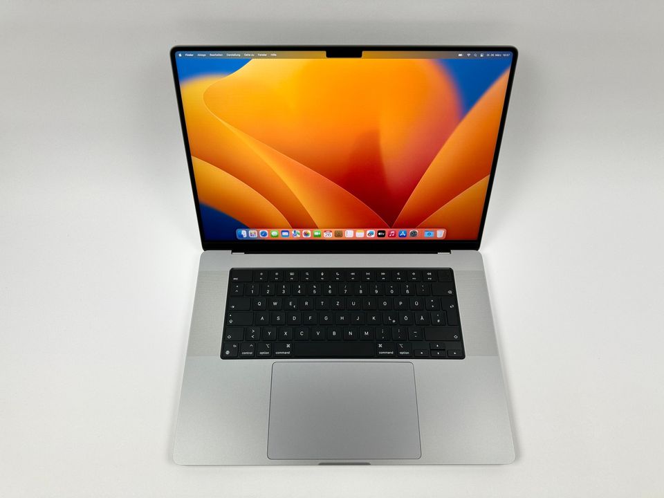 Apple MacBook Pro 16“ M2 MAX 12C CPU 30C GPU 512 GB SSD 32 GB R in Neuburg am Rhein
