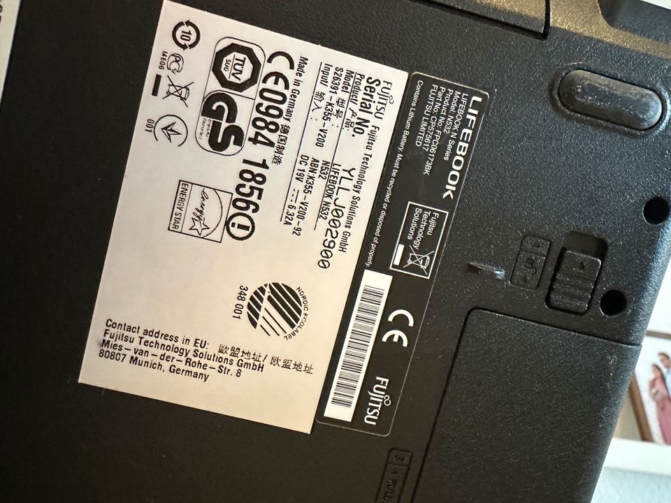 Fujitsu Laptop i7, 64 Bit in Bochum