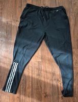 Lange Sporthose von Adidas in Größe 42/XXL Baden-Württemberg - Karlsruhe Vorschau