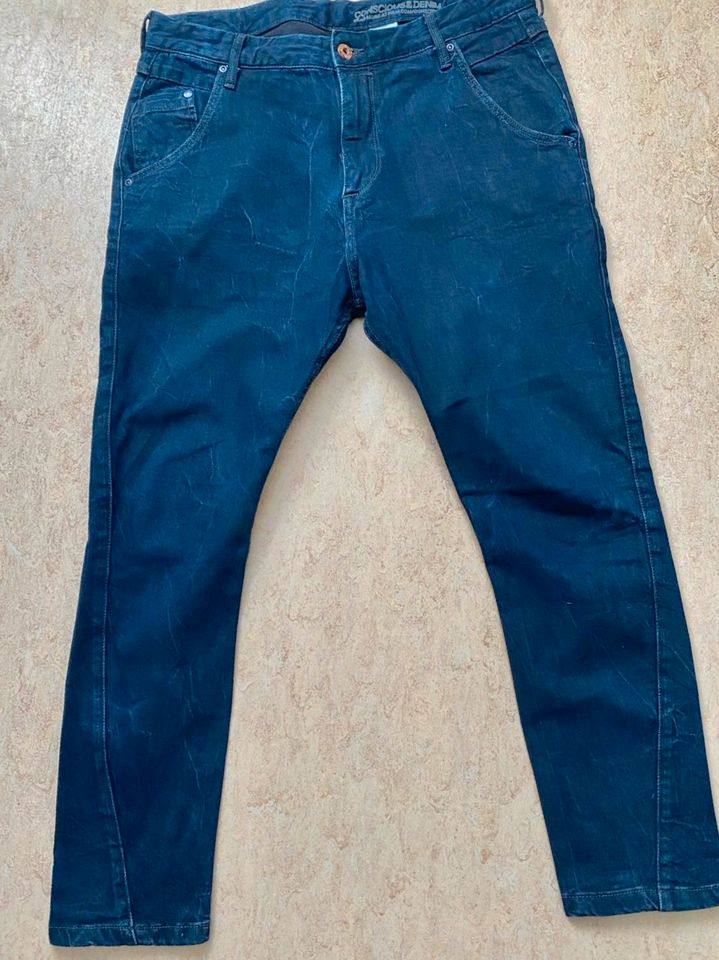 H&M conscious Ankle Jeans in Gr 40 in Schweinfurt