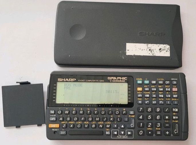 SHARP PC-G850 #2 (mit Video) in Zorneding