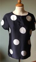 Top /Bluse blau mit weißen Punkten von More & More Nordrhein-Westfalen - Wegberg Vorschau